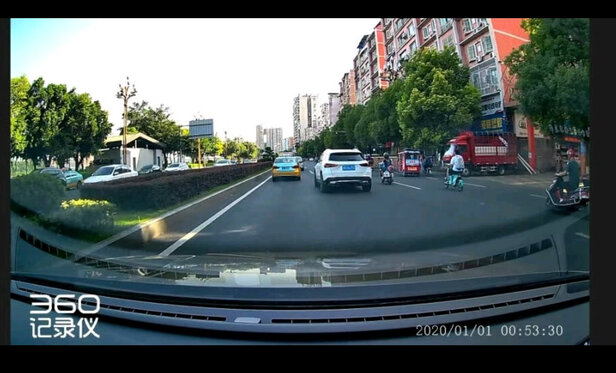 行车记录仪