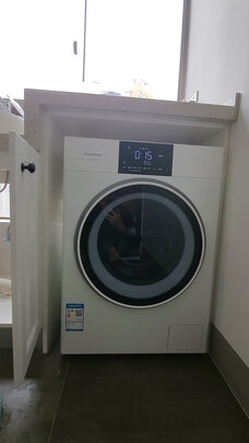 店铺所说的这款《松下(panasonic)滚筒洗衣机全自动10公斤  洗烘一体