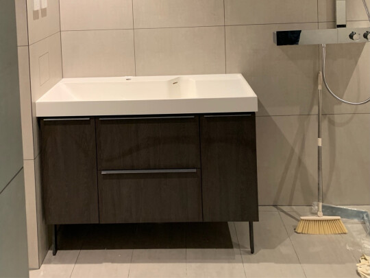 %title插图%num 科勒(KOHLER)玲纳浴室柜浴室家具多功能洗漱台浴室柜组合深橡木纹 1200mm浴室柜