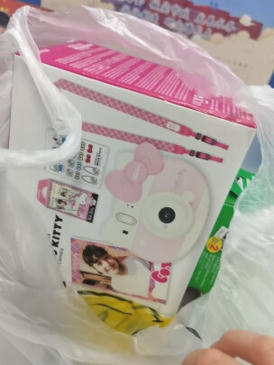 INSTAX mini8到底怎么样？照片保持吗？手感柔滑吗？