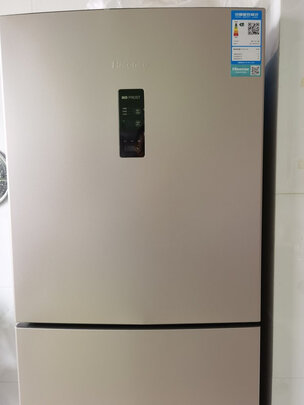 %title插图%num 海信(Hisense)239升变频一级能效三门冰箱风冷 绿色净化仓BCD-239WYK1DPS