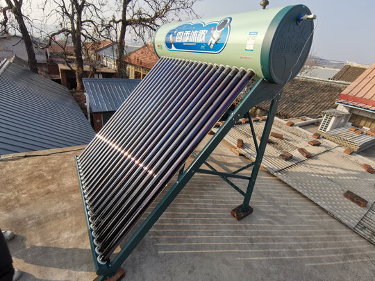 四季沐歌航+极光太阳能热水器|四季沐歌航+极光太阳能热水器真实使用感受？真相必看