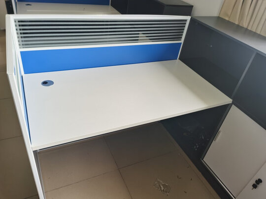 中伟屏风办公桌|参考剖析中伟屏风办公桌怎么样?深度测评剖析