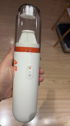 车载吸尘器