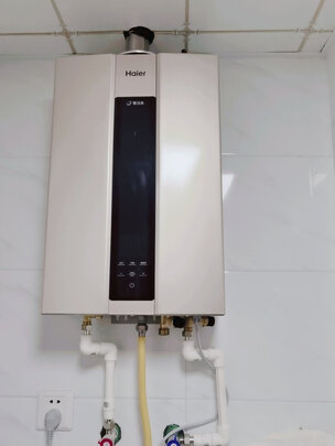 海尔（Haier）零冷水燃气热水器 16升天然气 强排式恒温即热 家用三管增压 APP智能防冻WRS 16升星蕴【多点供水】