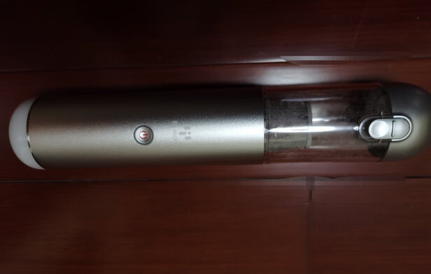 车载吸尘器