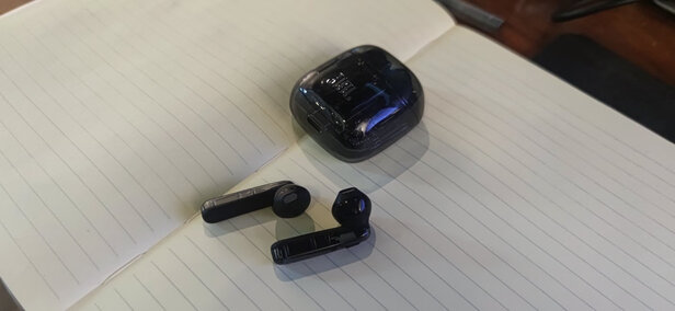 求助JBL TUNE225TWS Ghost怎么样?专家们分析真相如何
