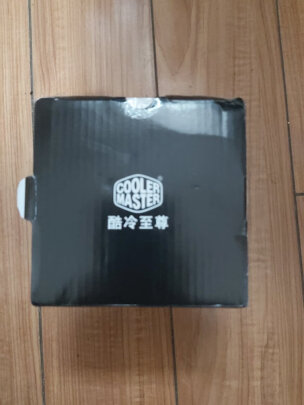 %title插图%num 酷冷至尊(CoolerMaster)猎鲨V200 CPU散热器(INTEL平台/2热管/降噪风扇/低高度/附带硅脂)