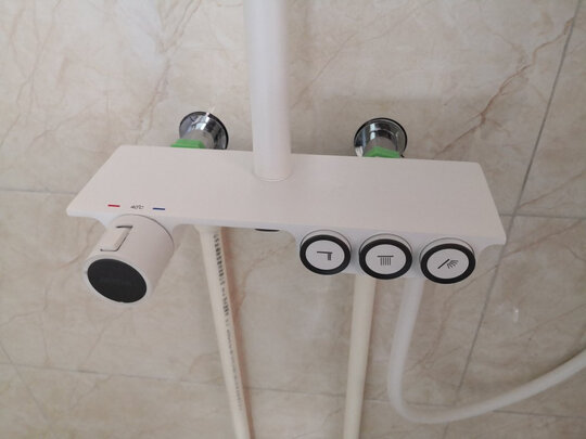 恒温花洒|箭牌AE33159HWP恒温花洒怎么样上手一周说讲感受