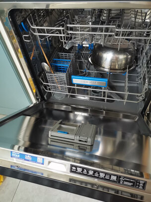 老板洗碗机和美的洗碗机哪个好?用后一周讲体验真相?