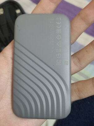 西部数据1TB Nvme移动固态硬盘怎么样？不吹不黑说内幕