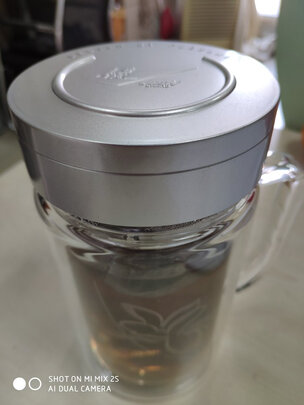 玻璃杯