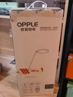 欧普照明AAA级护眼灯怎么样?不想被广告托忽悠请看下这
