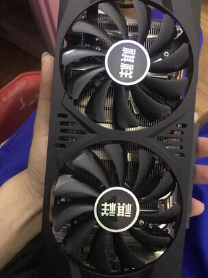 电脑显卡