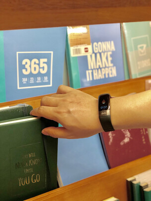 Apple Watch Series 6智能手表怎么样？千万不要被表面迷惑了！