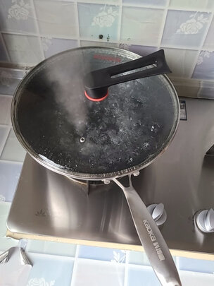 不粘锅