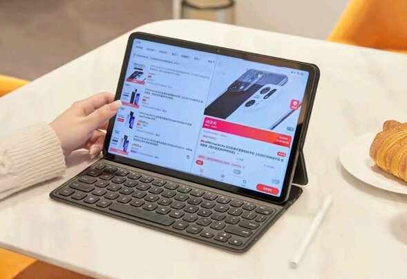 三,荣耀侍卫x20l-1平板电脑网友对比评测