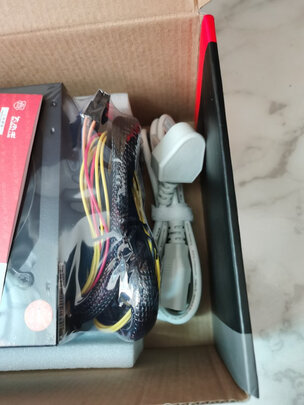 电脑电源