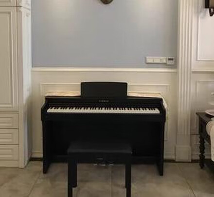 电钢琴|知乎评测：雅马哈电钢琴CLP725老实讲到底值不值得入手呀？谁来说说