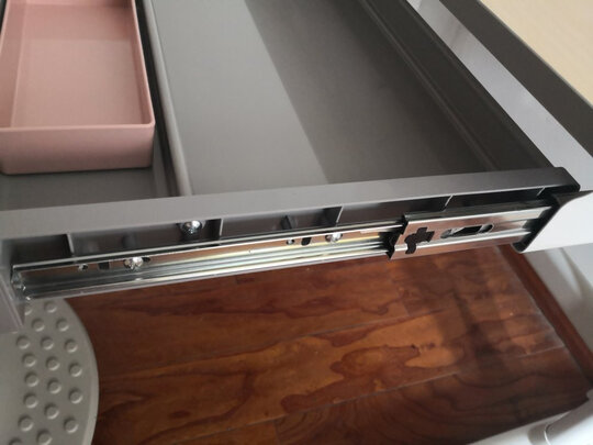 质量反馈京东京造儿童学习桌椅怎么样?优劣分析