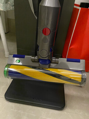 戴森V12吸尘器真实使用感受？真相必看