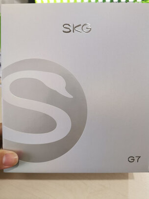 SKG颈椎按摩器|【电商快报】SKG颈椎按摩器好用吗？重要提醒不吹不黑买前必看?