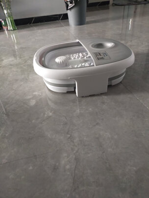 美的（Midea）泡脚桶折叠智能足浴盆按摩泡脚盆足疗按摩器洗脚盆节日礼物送朋友爸妈节日礼物 MK-AJ0101