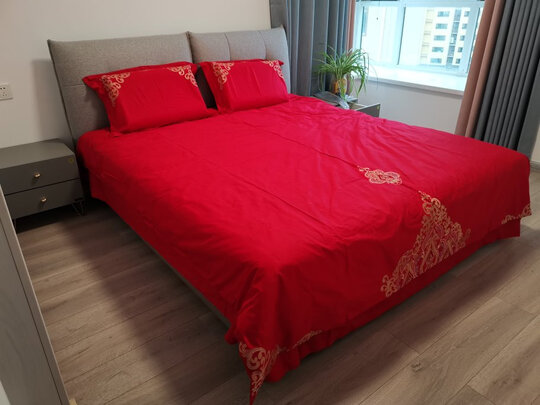 喜临门黑骑士床垫|【热搜头条】喜临门床垫怎么样？多少人不看这被坑了？