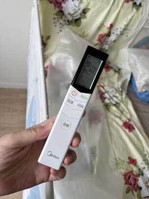 空调|【今日头条】美的纤白无风感空调怎么样？真的值得大家选购吗？