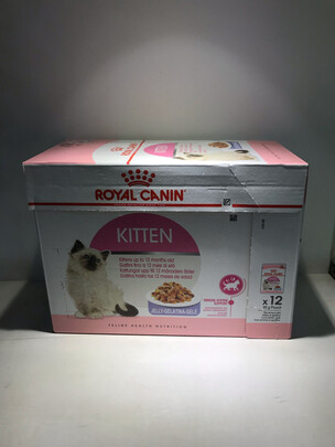 猫粮罐头