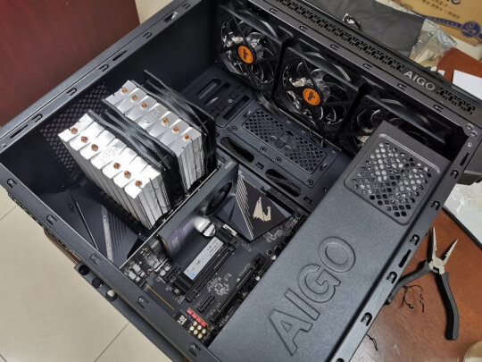 技嘉B550 AORUS PRO AC怎么样？性价比够高吗？质量上乘吗 