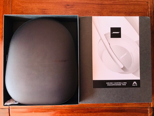入手区别bose 700和索尼wh1000xm4哪个好？应该怎么样选择！