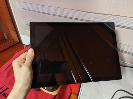 微软Surface Pro 7+到底好不好，运行流畅吗？精致美观吗？