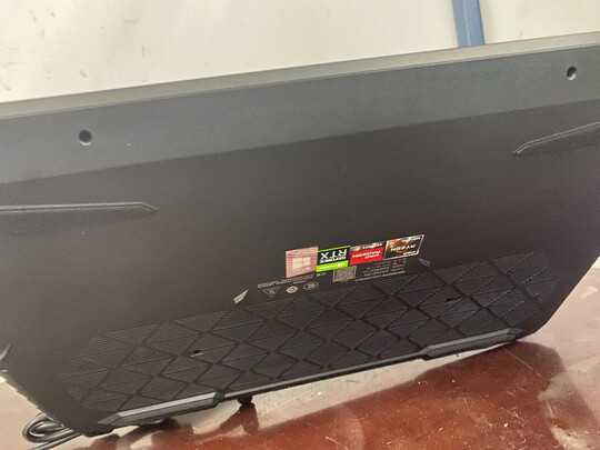 机械革命蛟龙笔记本电脑|评测细节：机械革命蛟龙7怎么样?不吹不黑说内幕真相