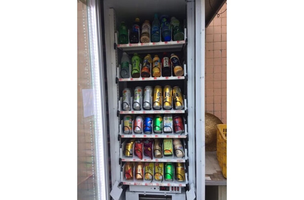 自动售货机