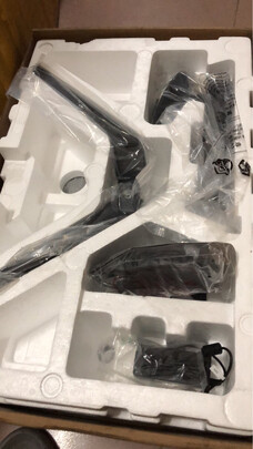游戏电脑显示器