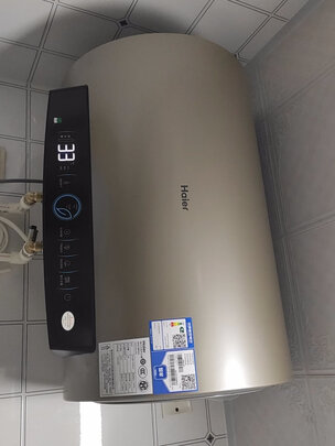 海尔（Haier）60升电热水器3300W变频新3D速热七星级净水洗内胆免清洗AI智能EC6005-JE5(U1)