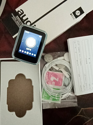 三,爱国者mp3-502mp4网友对比评测