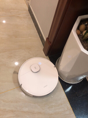 掃地機(jī)器人|看完不迷路：科沃斯N8好還是N8pro好？評測細(xì)節(jié)有什么區(qū)別呢？