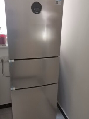 美的(Midea)260升变频一级能效三门家用冰箱风冷无霜小冰箱BCD-260WTPZM(E)智能家电节能低噪