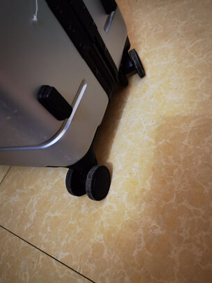 京东京造JZ26038拉杆箱|参考剖析京东京造JZ26038拉杆箱怎么样?深度测评剖析