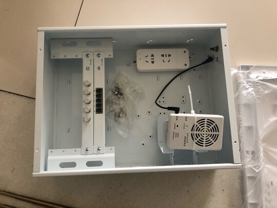 三,正泰(chnt)弱电箱网友对比评测