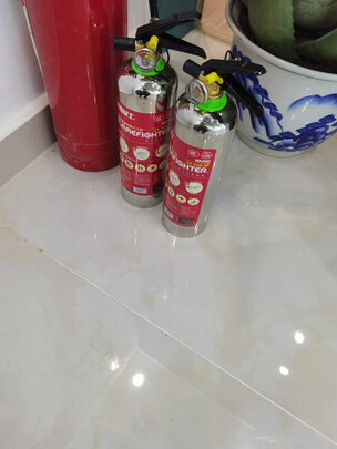 车载灭火器