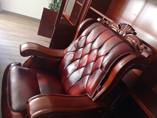 办公桌|评测细节:忠胜老板桌怎么样?到底是差还是烂?用后讲真相