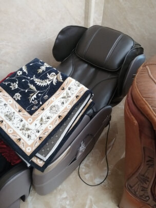 %title插图%num 傲胜(OSIM) 按摩椅 大天王2代 高端按摩椅家用 全身多功能【智慧双芯】OS-870 优雅黄