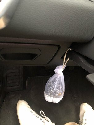 汽车竹炭包