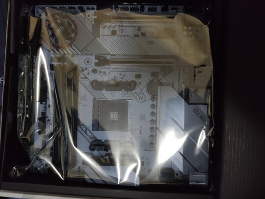 七彩虹CVN|七彩虹CVN X570M GAMING FROZEN V14主板独家揭秘评测真相,不看后悔!