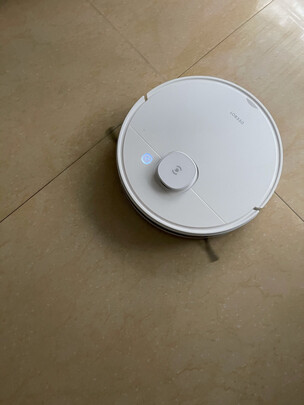 扫地机器人|【电商快报】科沃斯扫地机器人n8和n8pro区别大不大？谁来讲讲？