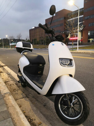 良心对比雅迪米迪时尚龟王60v怎么样深度剖析测评