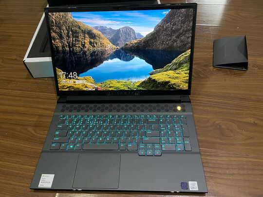 外星人Alienware m17 R4究竟好不好,质量坑不坑人呀？